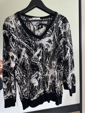 Versace Black & White Abstract V-Neck Sweater